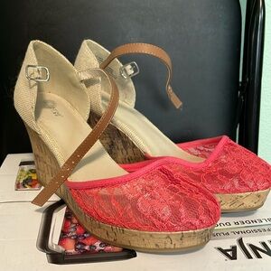 Apt 9 Wedges, never worn